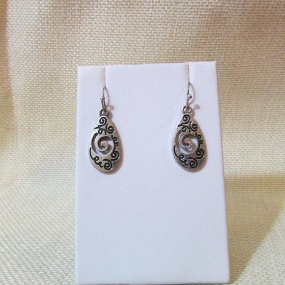 Vintage Lia Sophia Day Dreamer Teardrop Swirl Earrings - Picture 3 of 4